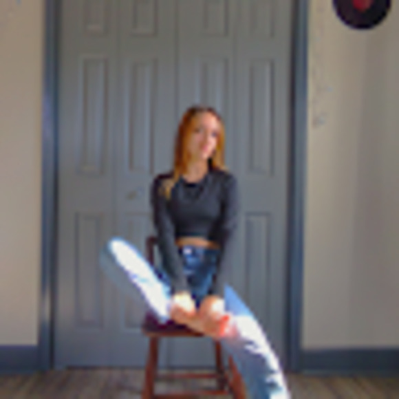 Meet your Posher, Brooklyn - Picture 1 of 1